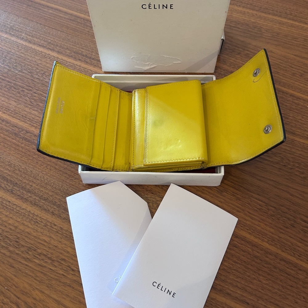 Celine Black and Yellow Leather Wallet - Picture 7 of 7